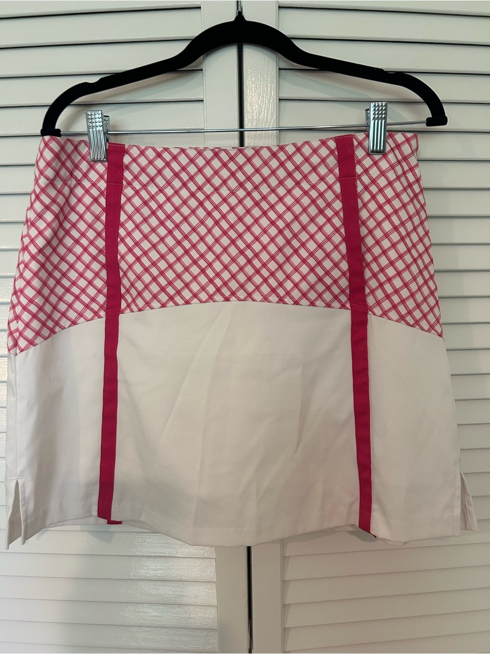 Lady Hagen Pink and White Patterned Golf Skort